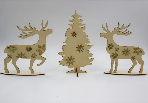 Artikel 193 Christmas Reindeer and Tree Wooden Decoration Set