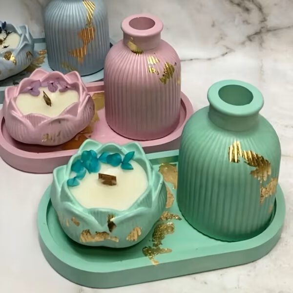 Artikel 36 Minimalist Flower-Shaped Candle Holder & Vase Set in Matte White Finish