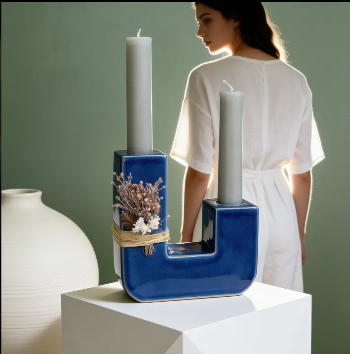 Artikel 29 U-Shaped Candle Stick, Geometric Candle Holder