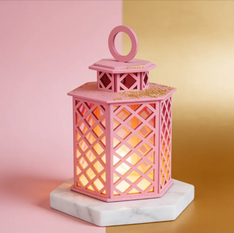 Artikel 59 Lantern – Elegant & Versatile Christmas Lantern