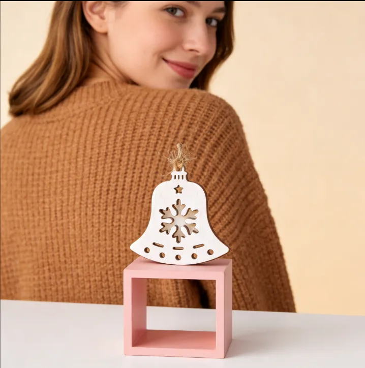 Artikel 68 3 Pieces set Handmade Plaster Snowflake Christmas Ornaments (Gießpulver / Gips)