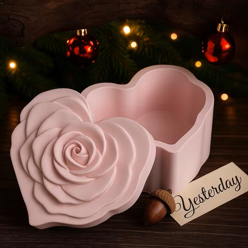 Artikel 88 Handcrafted Rose Heart Gypsum Trinket Box